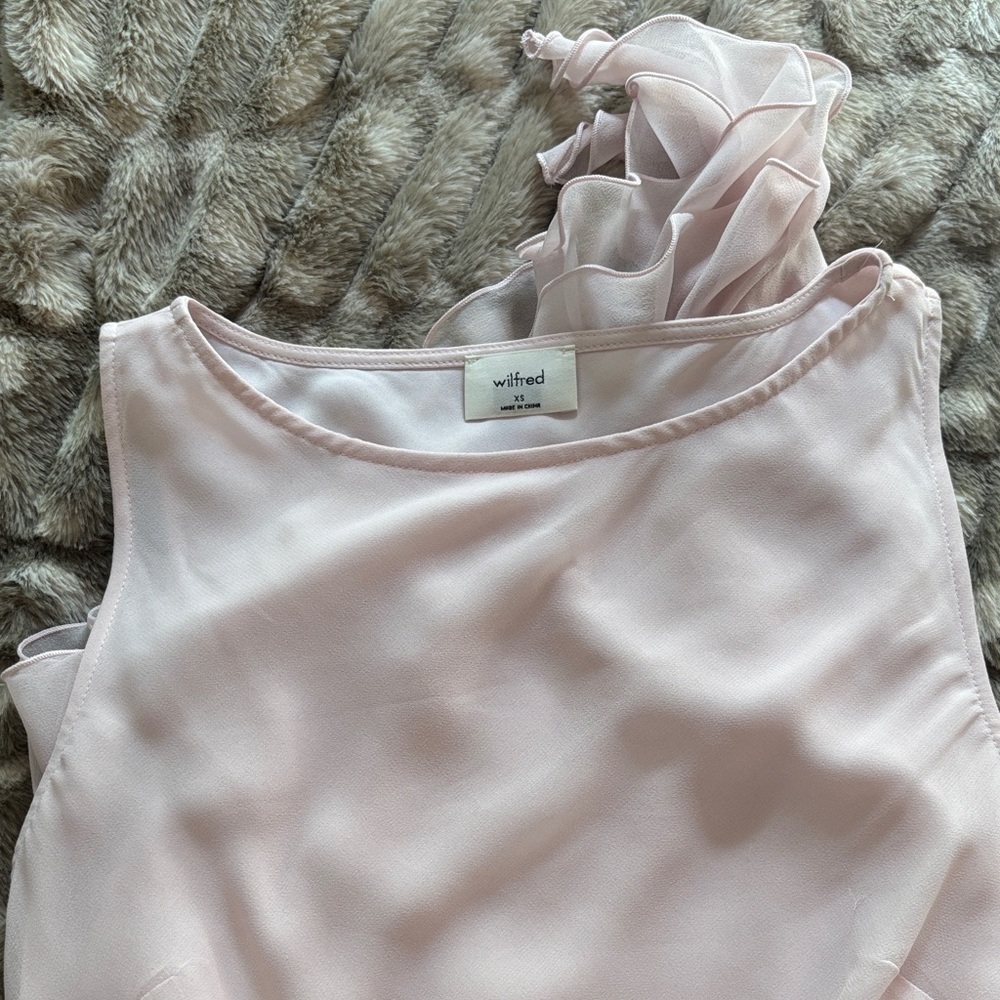 Aritzia Top - image 3